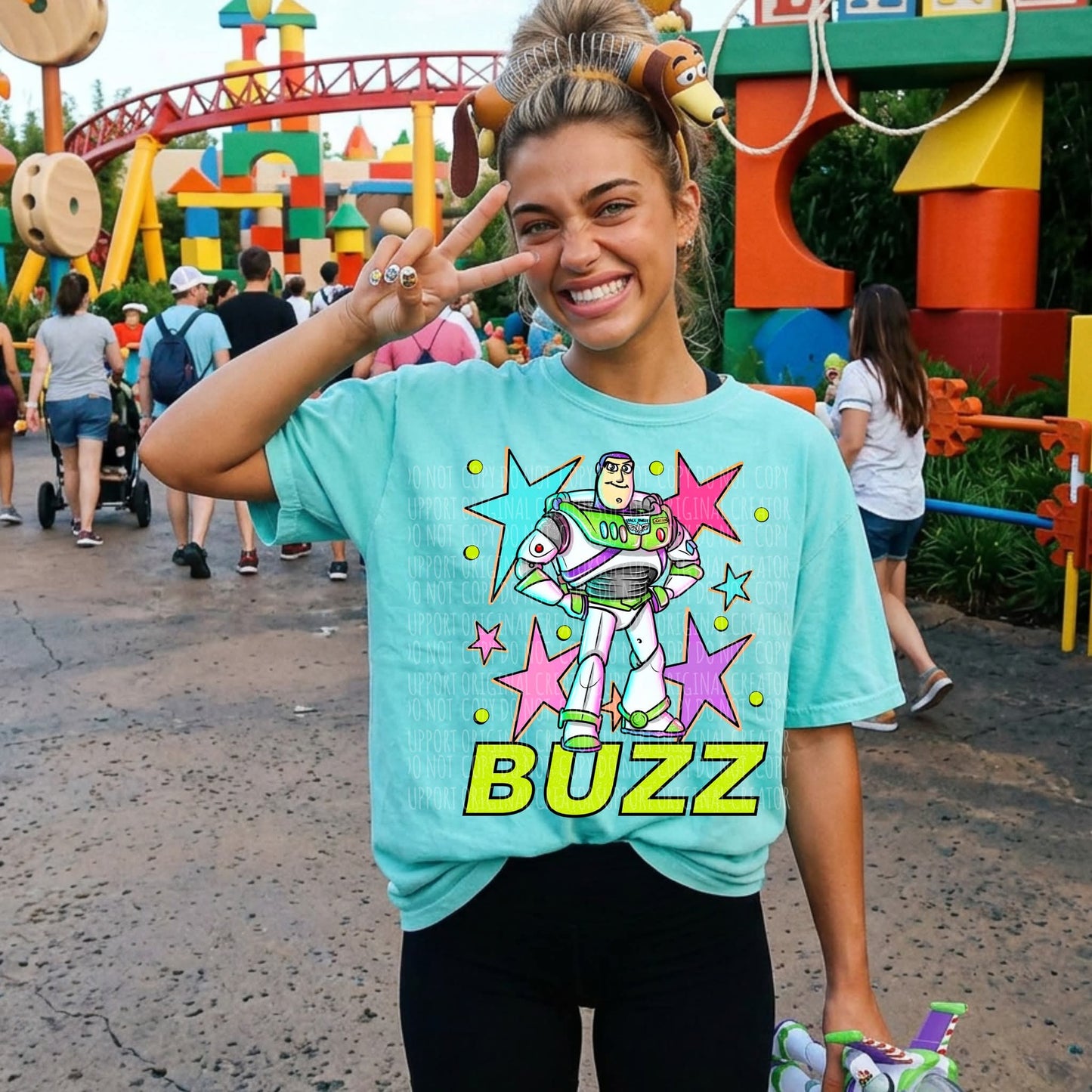 Buzz TS COLORFUL - DTF TRANSFER (SSDa)