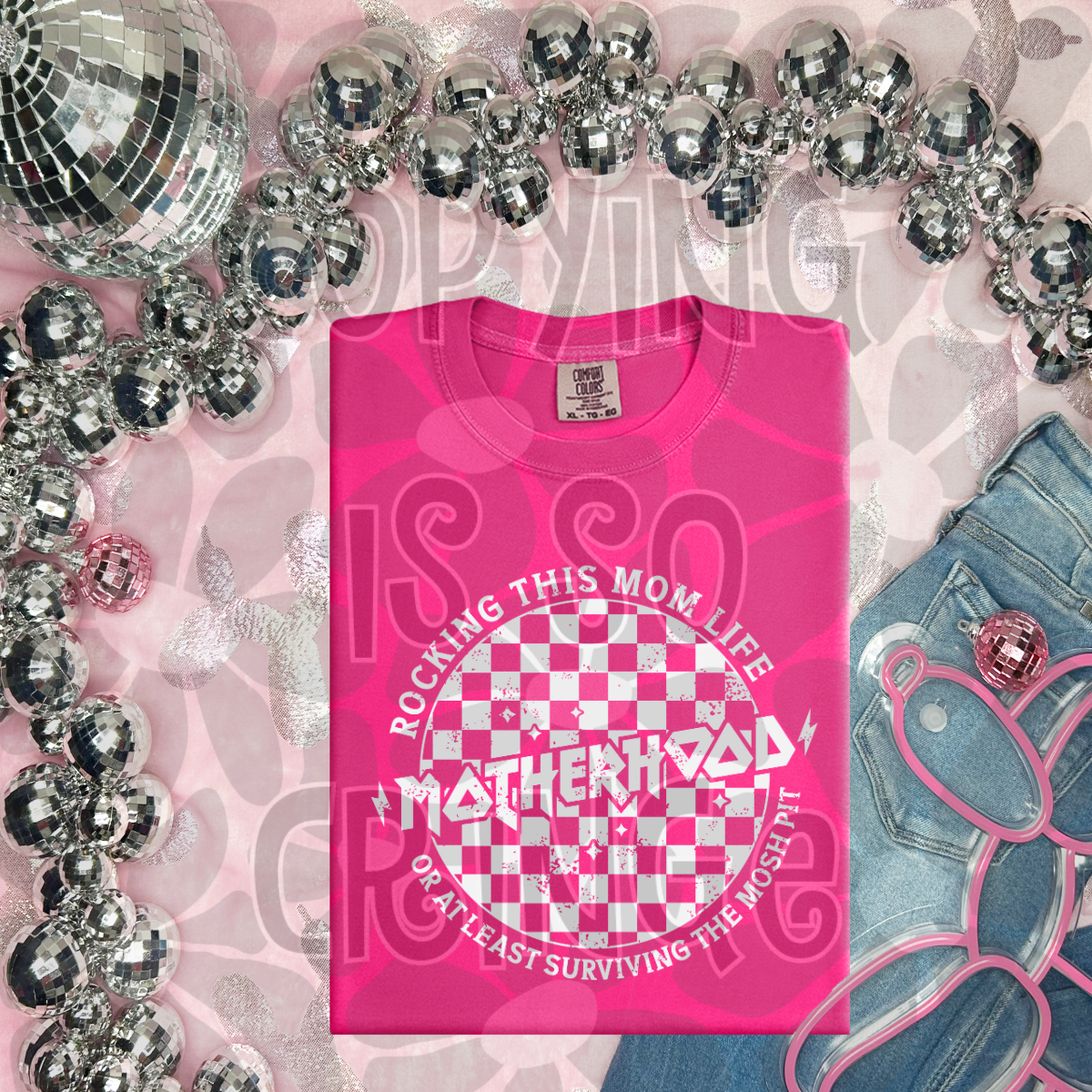 Rocking mom life-DTF TRANSFER (CFD)