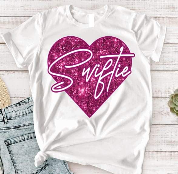 Swiftie Heart Dark Pink - DTF TRANSFER (TD)
