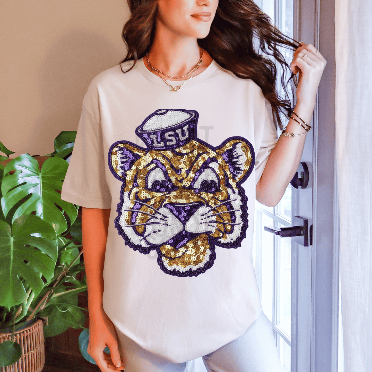 L Tigers : extra faux sequin - DTF TRANSFER (SYM)