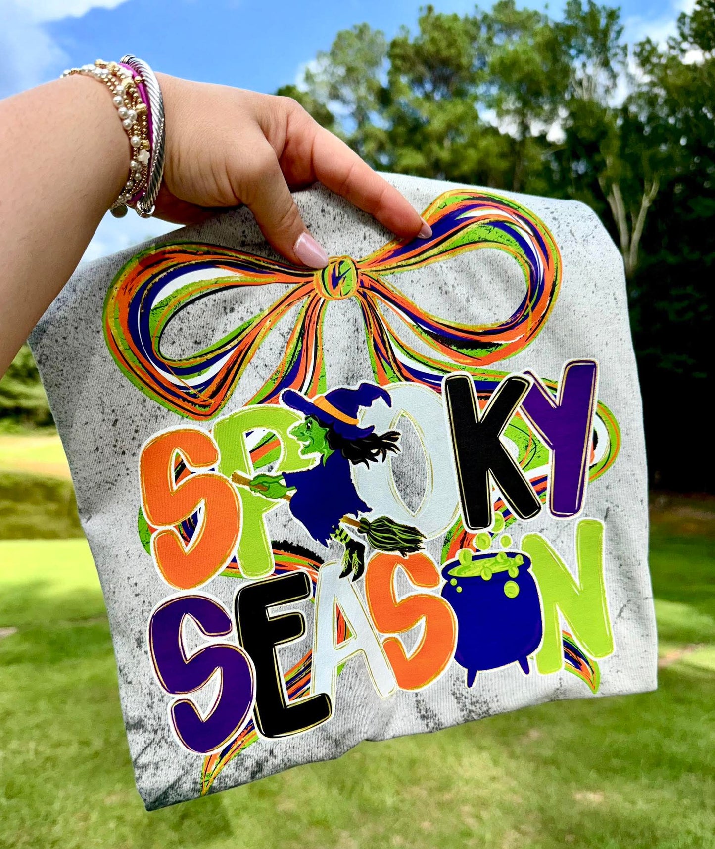 Spooky witch coquette bow (TCC)