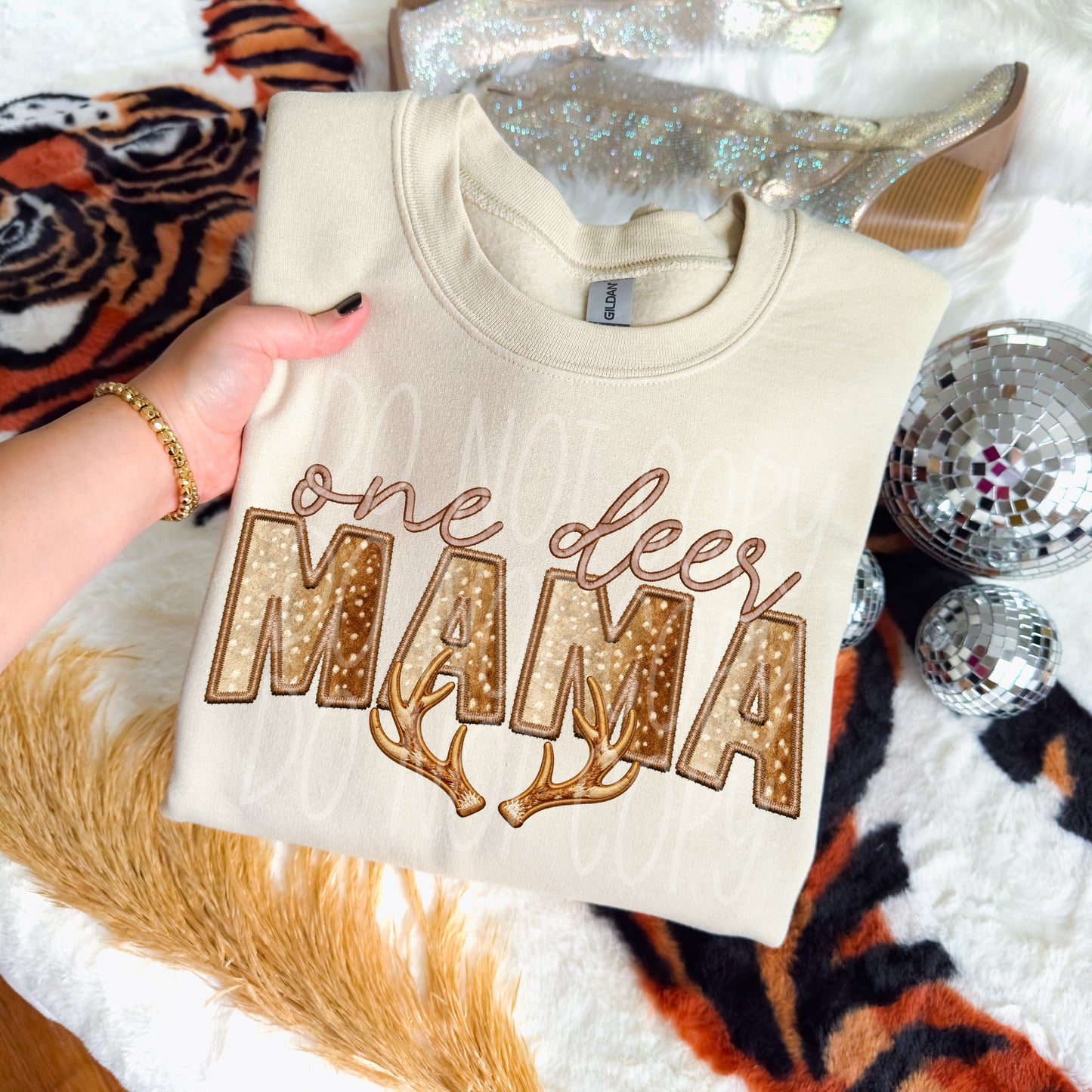 One deer Mama - (DTF TRANSFER) PHDC